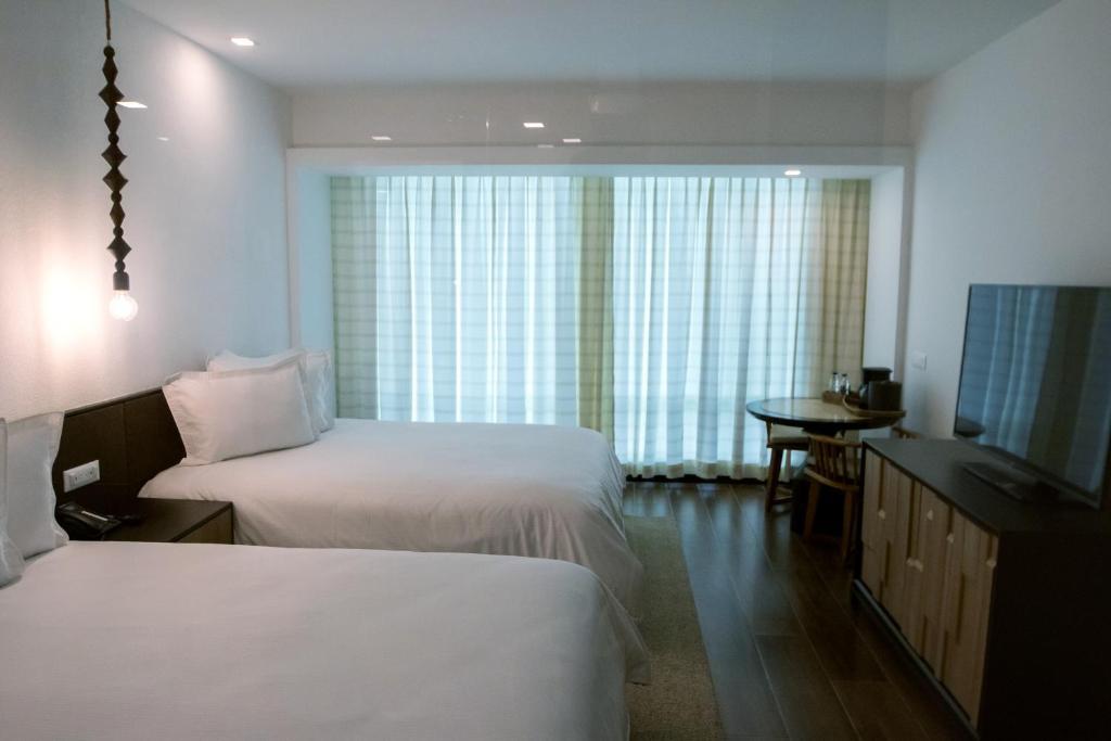 Eurobuilding Hotel & Suites Lecheria Buitenkant foto